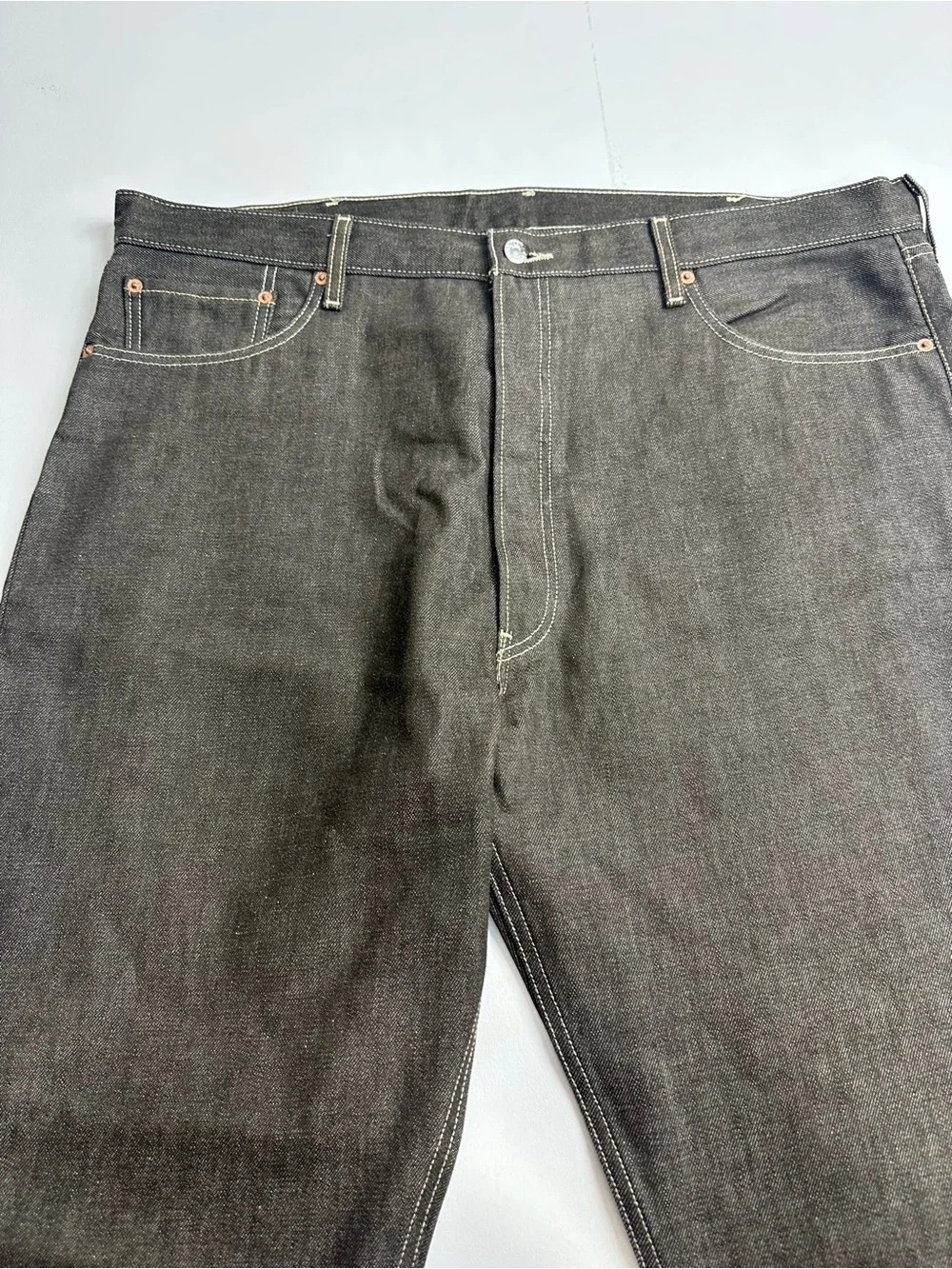 Levi’s 501 men’s 42/32 button fly denim jeans original fit (new)
